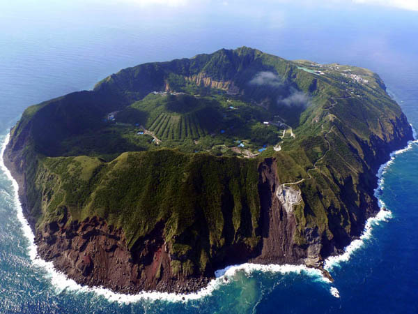 Aogashima – volcanic island – Japan