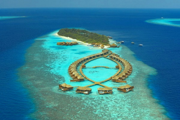 Lily Beach Resort & Spa – Maldives